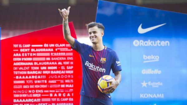 Fue acompañado Coutinho con sus familiares