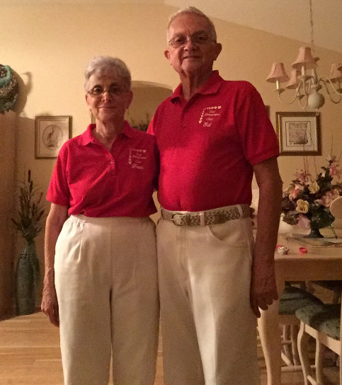 La adorable pareja de viejitos que combina su ropa diario