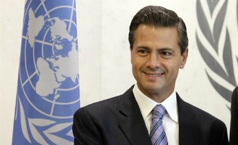 Enrique Peña Nieto Dando un discurso en las naciones unidas