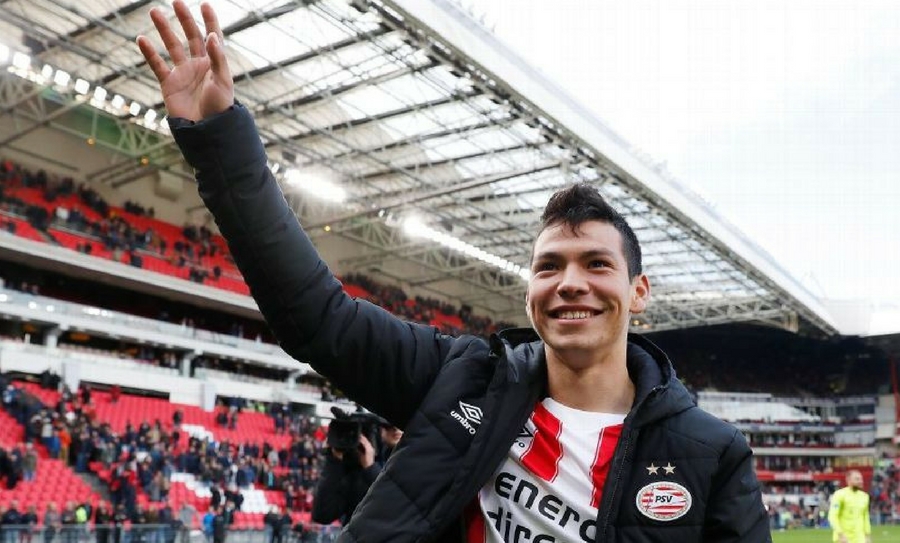 Afición del PSV canta "Cielito Lindo" a Hirving Lozano, Hirving Lozano, Hirving "Chucky" Lozano, PSV, Liga Eredivisie, Holanda