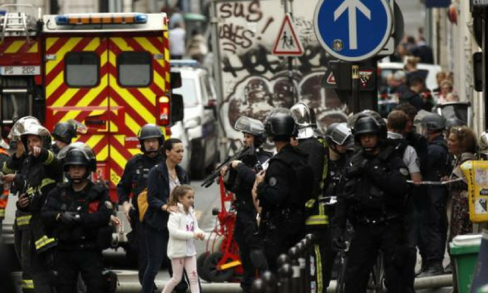 Liberaron a dos rehenes en París