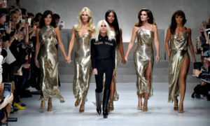Michael Kors compraría Versace