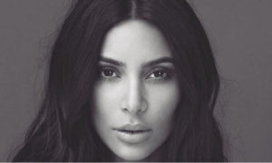 Kim Kardashian se vistió de dólares