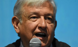 López Obrador incomoda reporteras en México