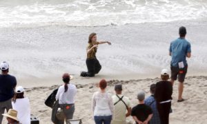 Se filtran escenas de Millie Bobby Brown