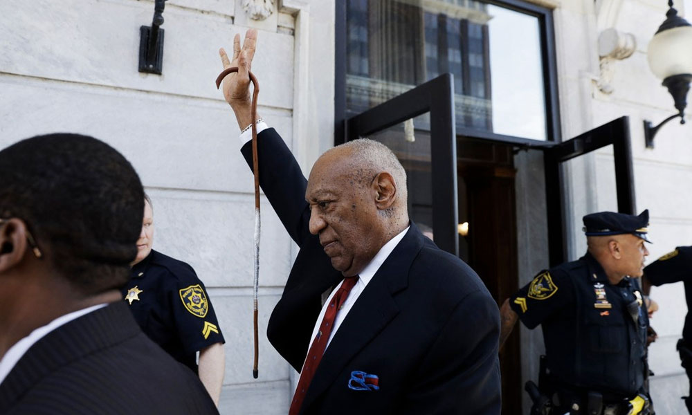 Bill Cosby pide reducción de sentencia