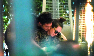 Camila Sodi contra los paparazzi