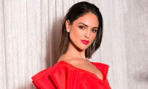 Eiza González presume su figura