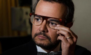 Aleks Syntek de acoso a un menor