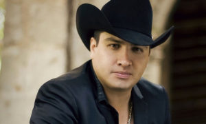 Julión Álvarez asistió a concierto de Luis Miguel