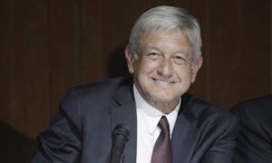 cumpleaños de AMLO