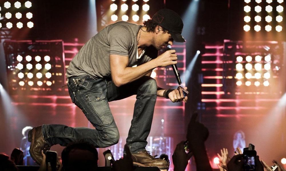 Enrique Iglesias deberá hacerse una prueba de ADN