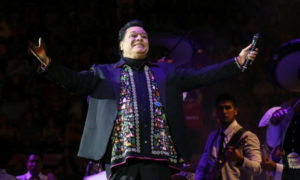 Juan Gabriel reaparecerá en diciembre