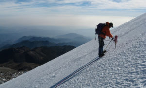 cuerpos momificados de alpinistas