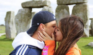 foto en topless de la novia de ‘Chicharito’