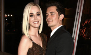 Katy Perry pagó por una cita