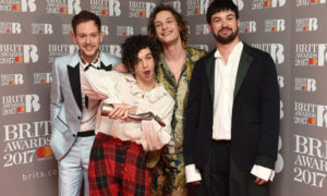 The 1975 lanzó un nuevo disco