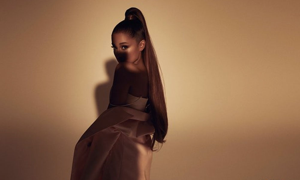 Ariana Grande rompió récord de Billboard