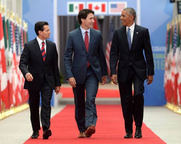 Enrique Peña Nieto usó zapatos de tacón