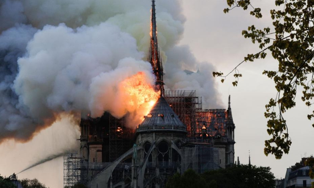 incendio en la Catedral de Notre Dame