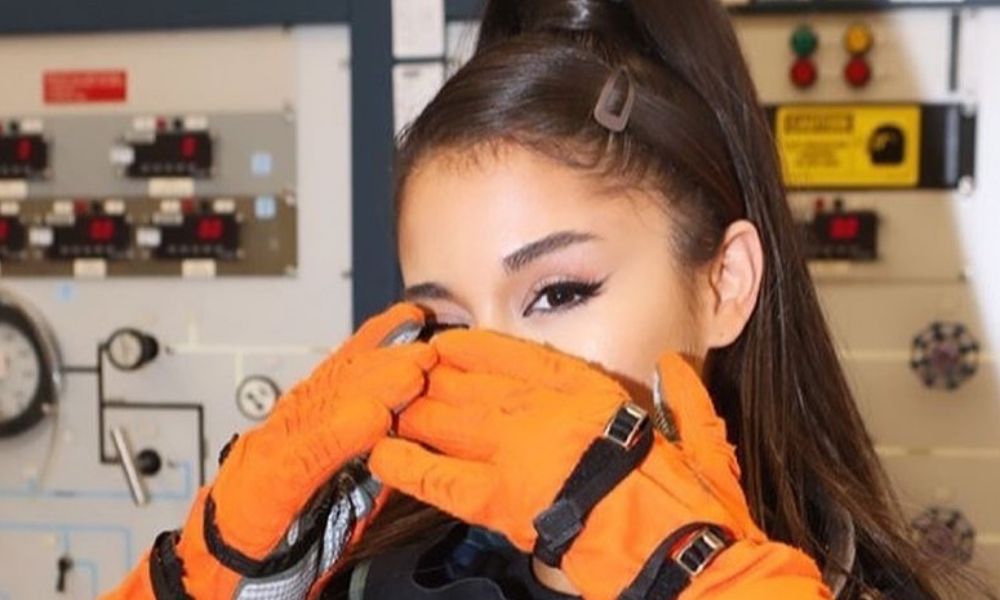 Ariana Grande en la NASA