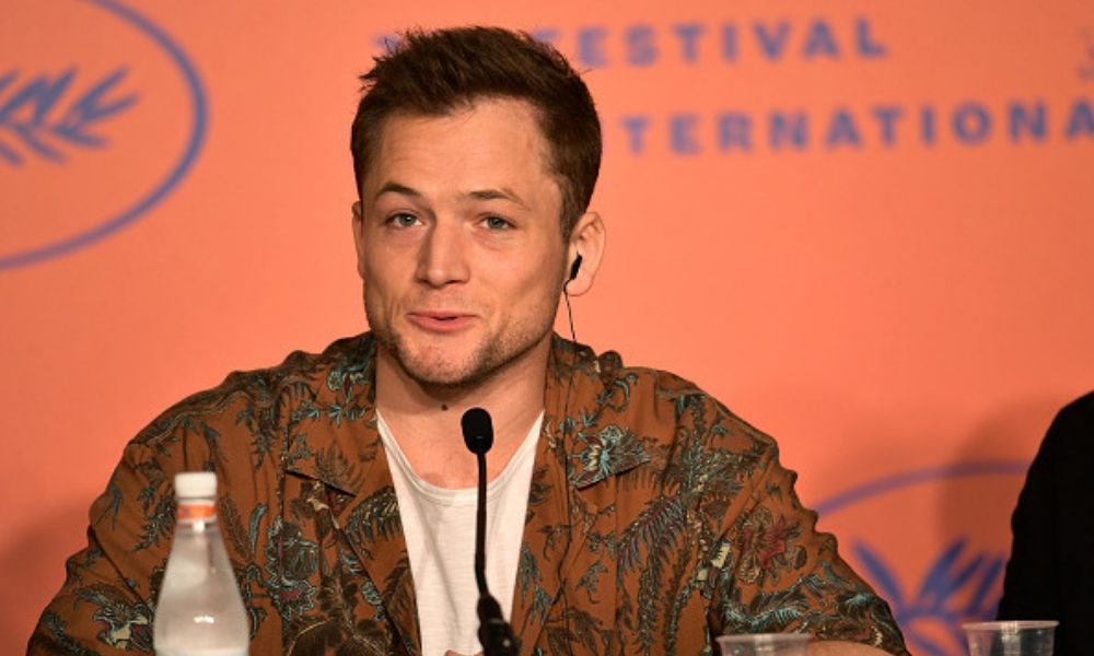 Taron Egerton lloró