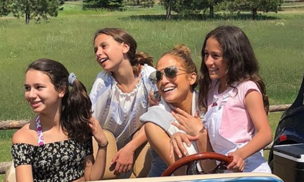 Jennifer López y su hija cantaron juntas