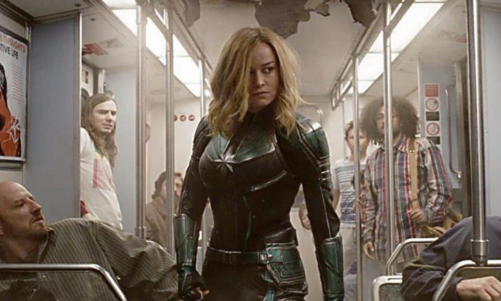 cameo de Stan Lee con Brie Larson