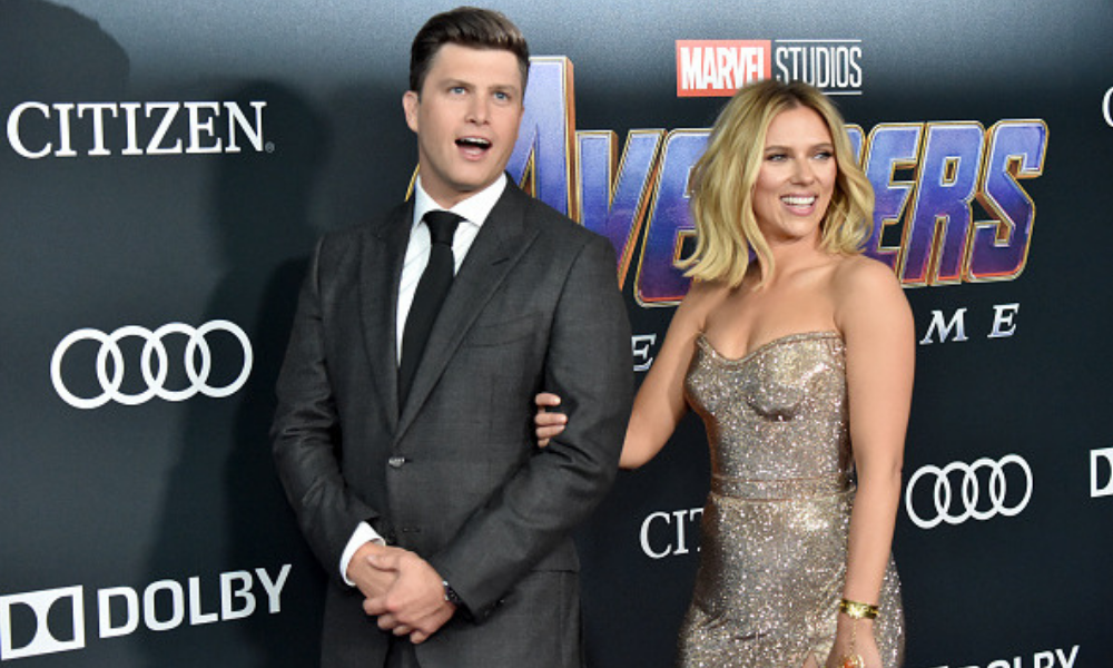 Scarlett Johansson se comprometió con Colin Jost