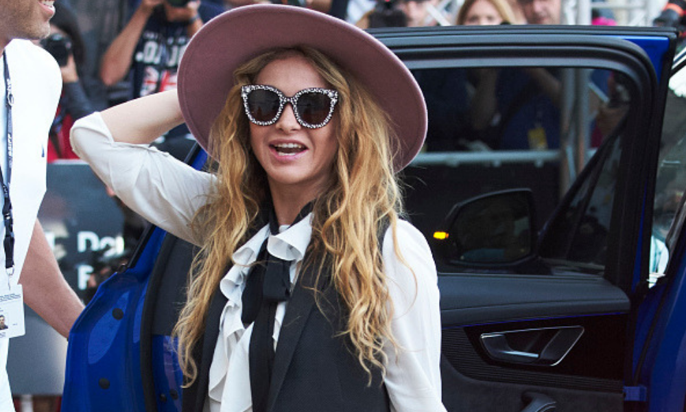 Embargó el salario a Paulina Rubio
