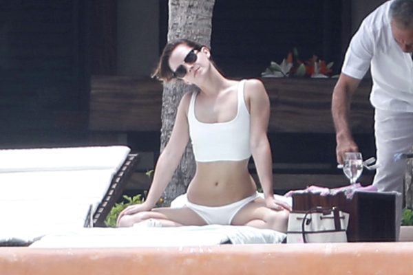 Emma Watson luce "cuerpazo"