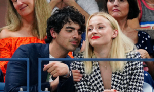 Doble de Sophie Turner