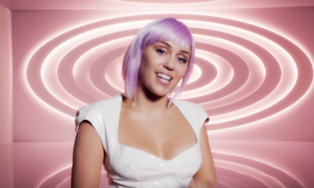 Video musical de 'Black Mirror'