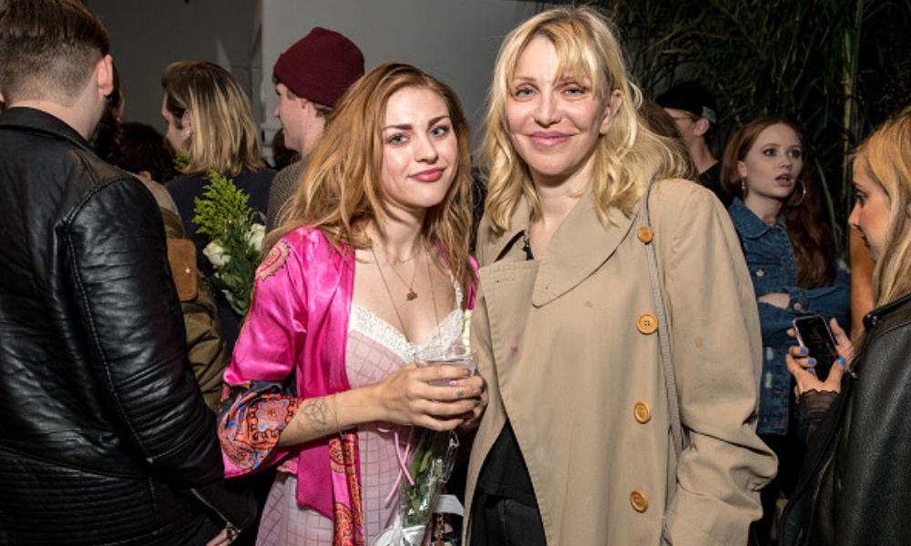 Hija de Kurt Cobain presentó su nuevo sencillo