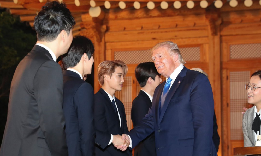 Grupo de K-pop recibió a Donald Trump