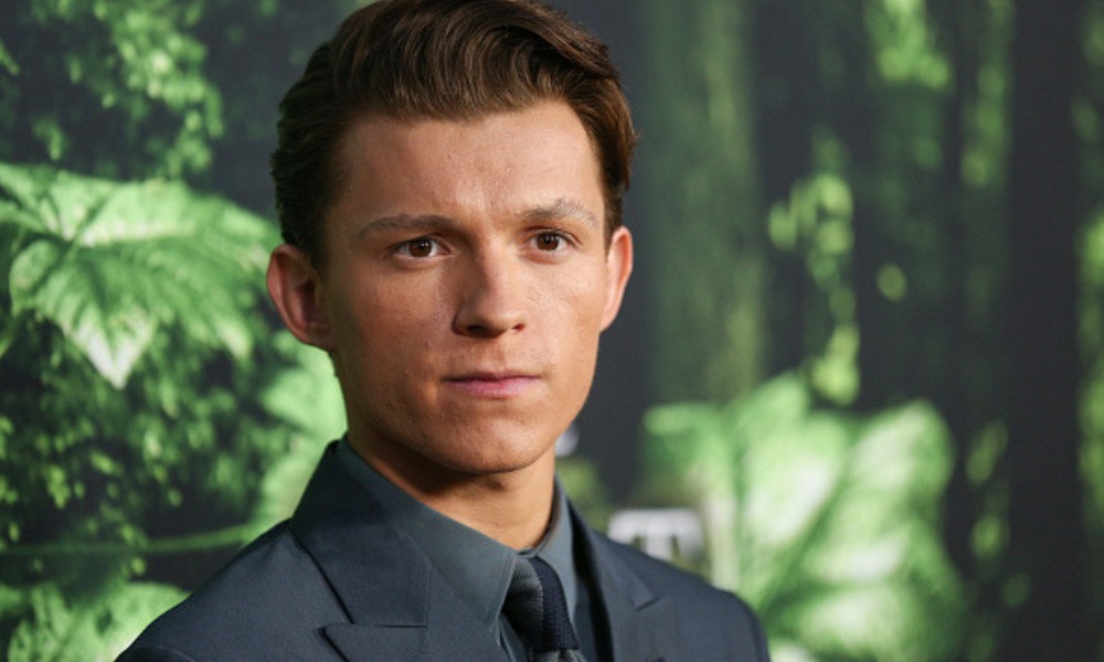 Captaron a Tom Holland con posible novia