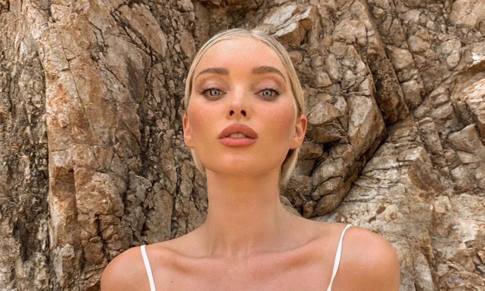 Elsa Hosk posó en playas mexicanas