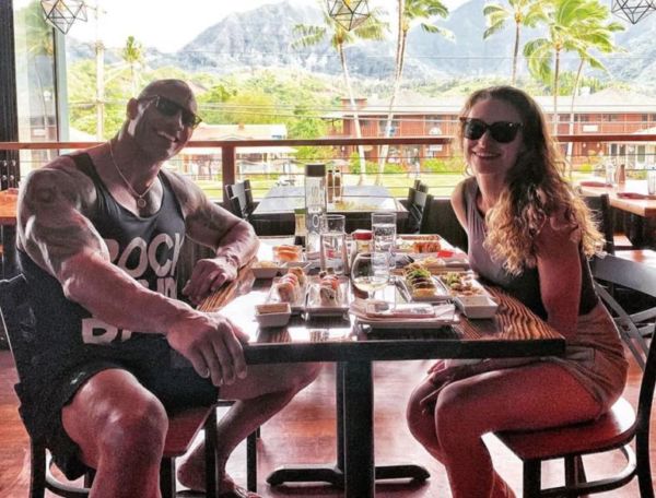 Dwayne Johnson y Tom Holland juntos en una película