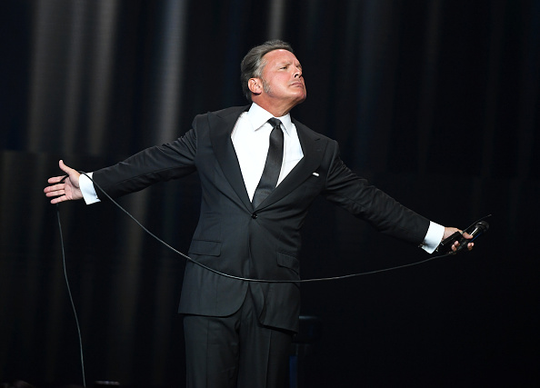 Luis Miguel ya se deja las canas