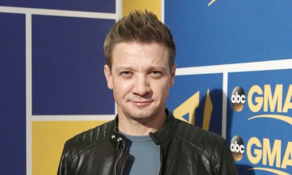 Jeremy Renner es señalado de violencia intrafamiliar y abuso de drogas