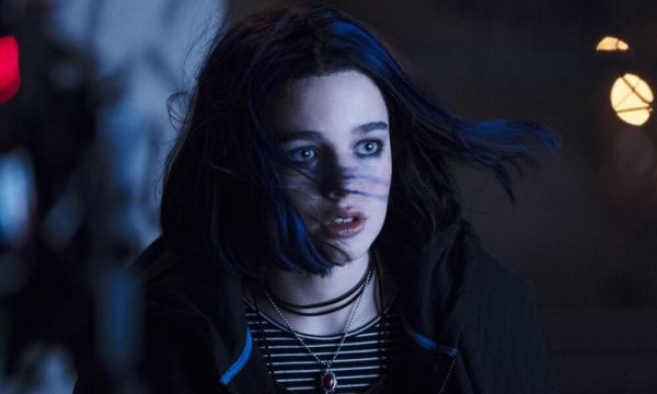 Póster de 'Titans' revela el nuevo traje de Raven