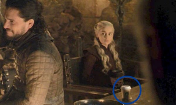 Conleth Hill le respondió a Emilia Clarke por el vaso de café