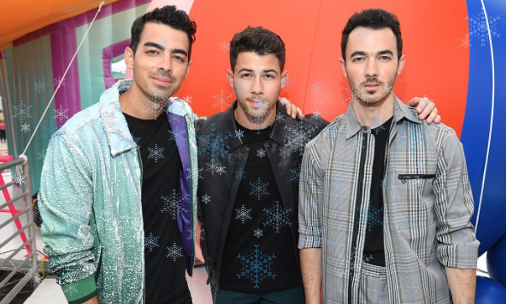 Jonas Brothers estrenaron una canción navideña