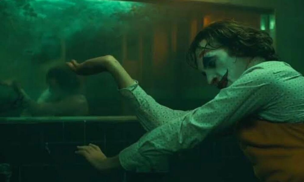 la escena del refrigerador en joker fue improvisada
