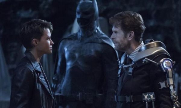 Batman de Justice League en Arrowverse