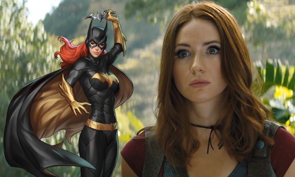Karen Gillan con el traje de Batgirl