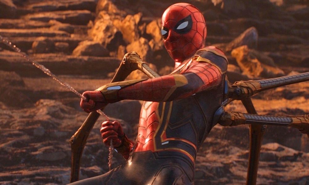 traje de viaje en el tiempo de Spider-Man en Endgame