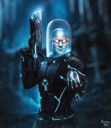 Jason Isaacs como Mr. Freeze