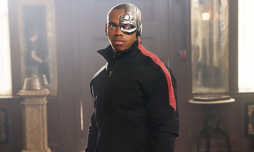 Cyborg de Doom Patrol es mejor que la del DCEU