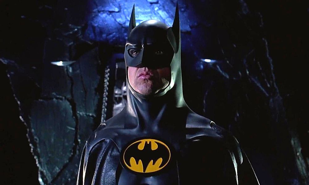 Michael Keaton como Bruce Wayne en el Arrowverse